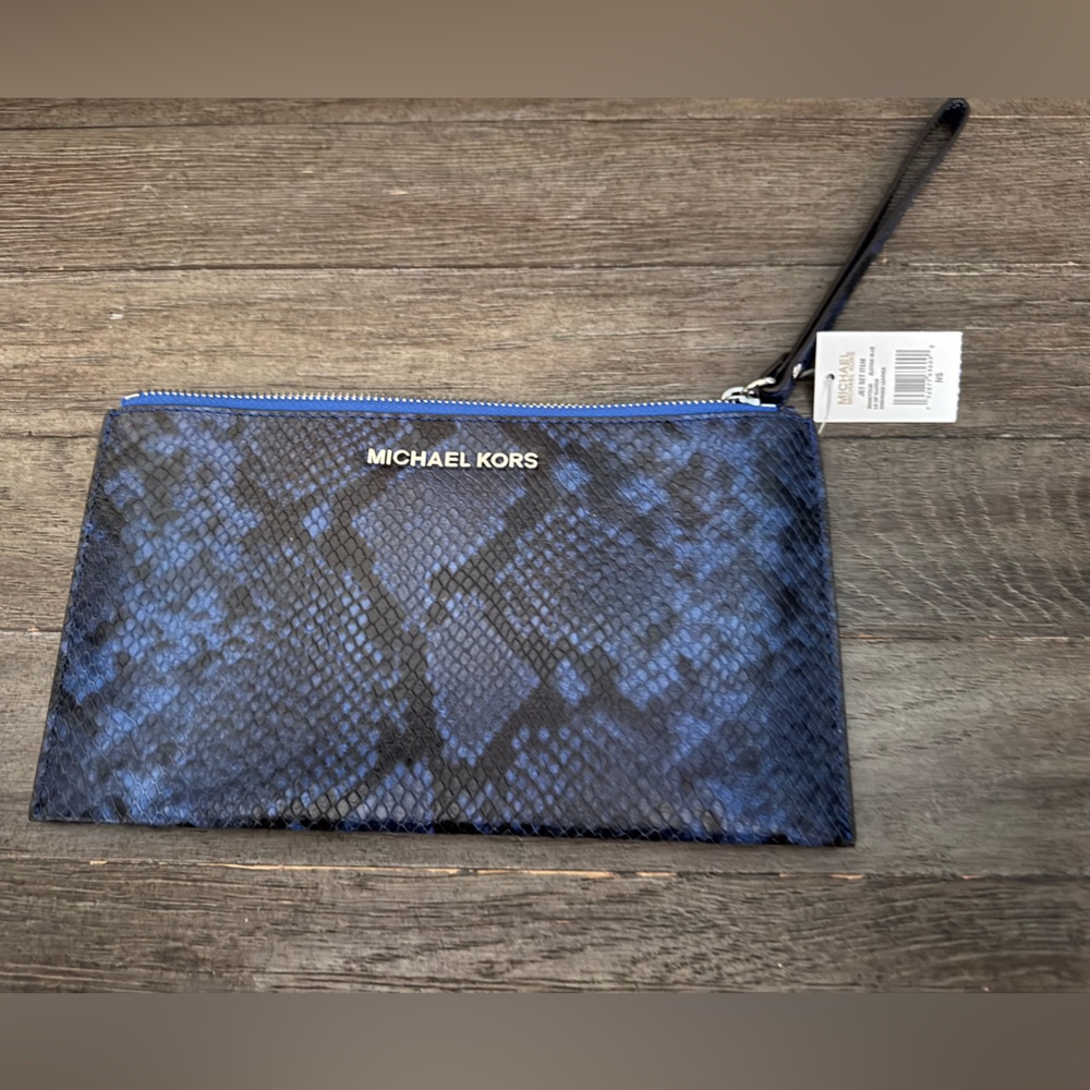 Michael Kors Blue Snakeskin Print Zip Wristlet Clutch NWT